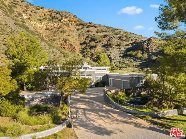3701 Kanan Road, Agoura Hills, CA 91301 - #1