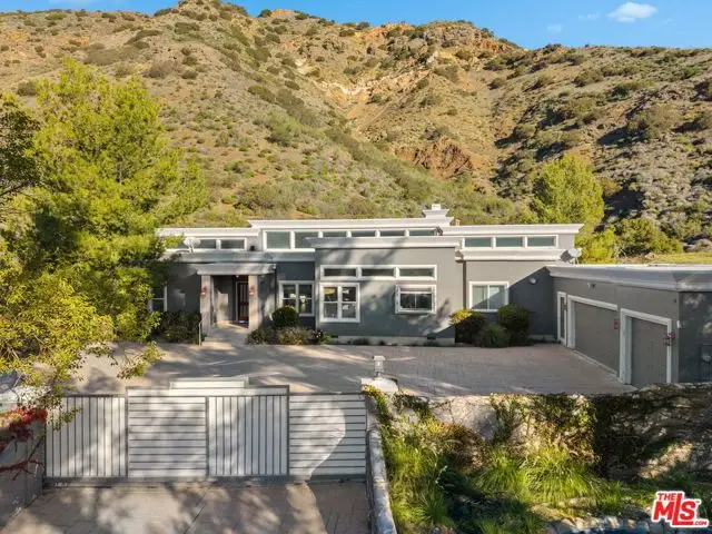 3701 Kanan Road, Agoura Hills, CA 91301 - #3
