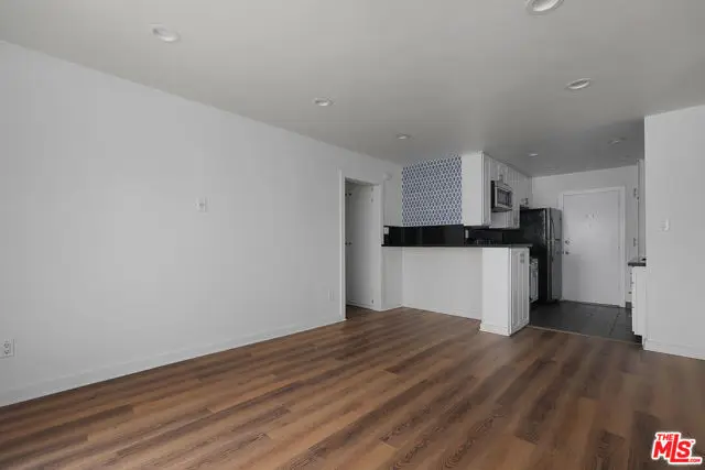960 Larrabee Street #218, West Hollywood, CA 90069 - #3