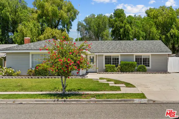 2517 E Phyllis Street, Simi Valley, CA 93065
