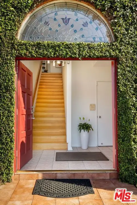 4220 Toland Way, Los Angeles, CA 90065 - #2