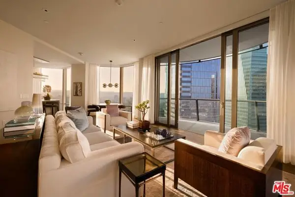 211 W Elm Court #28C, Los Angeles, CA 90067