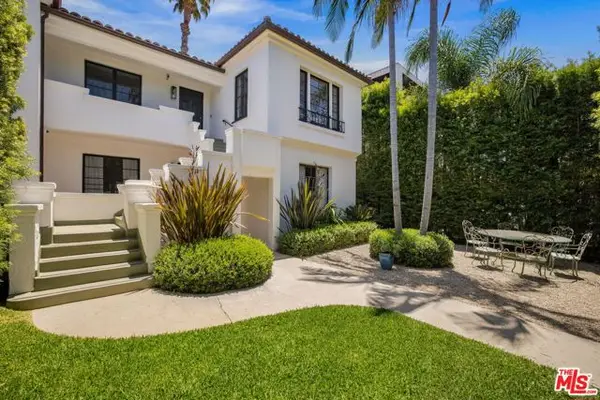 848 N Harper Avenue, Los Angeles, CA 90046
