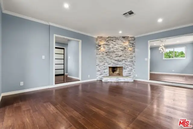 5502 S Chariton Avenue, Los Angeles, CA 90056 - #3