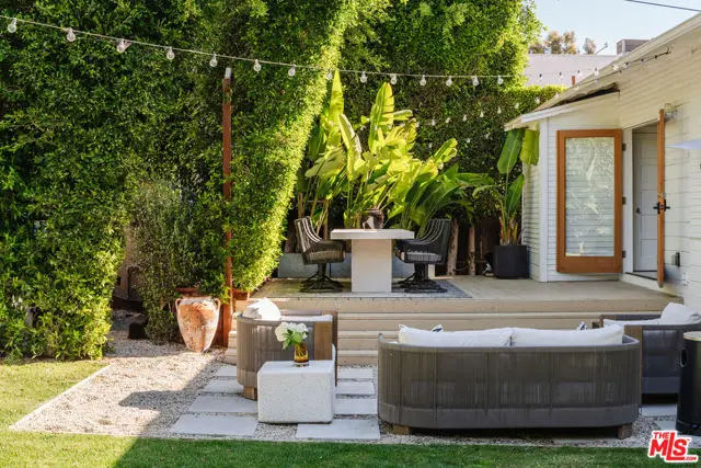 1163 Nelrose Avenue, Venice, CA 90291 - #2