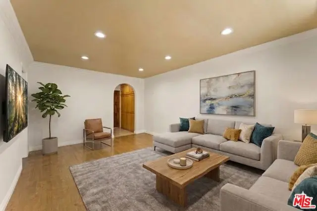 6904 Radford Avenue #7, North Hollywood, CA 91605 - #3
