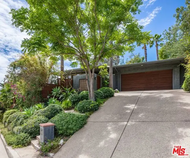 1211 Sierra Alta Way, West Hollywood, CA 90069 - #1