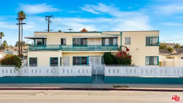 2200 S Normandie Avenue, Los Angeles, CA 90007 - #1