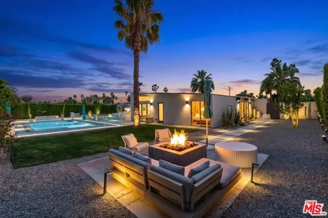 450 E Laurel Circle, Palm Springs, CA 92262 - #3