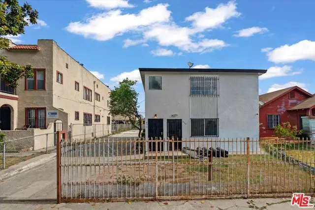 633 W 75th Street, Los Angeles, CA 90044 - #3