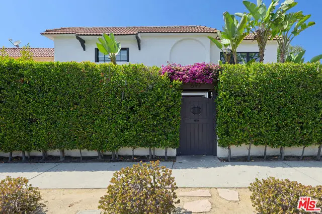 697 Washington Boulevard, Marina Del Rey, CA 90292 - #1