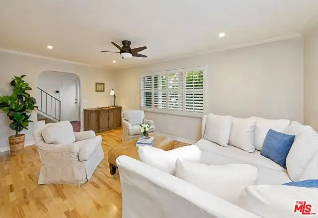 697 Washington Boulevard, Marina Del Rey, CA 90292 - #2