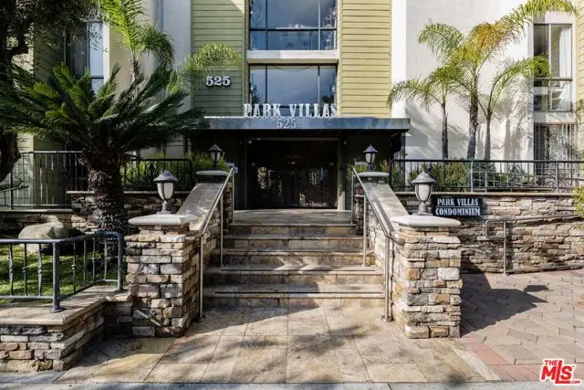 525 S Ardmore Avenue #222, Los Angeles, CA 90020 - #2