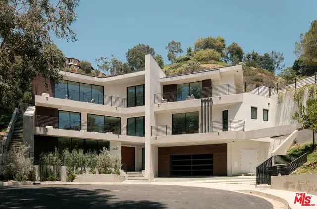2630 Algodon Court, Los Angeles, CA 90046 - #1