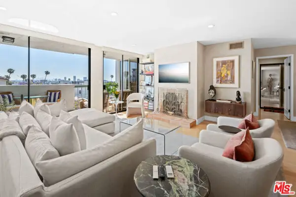 321 N Oakhurst Drive #601, Beverly Hills, CA 90210