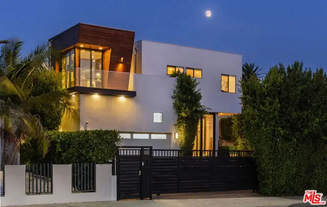 932 N Crescent Heights Boulevard, Los Angeles, CA 90046 - #1