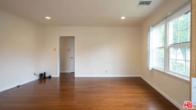 2944 Mayfield Avenue, La Crescenta, CA 91214 - #3