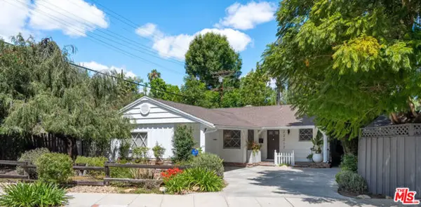 22217 Ybarra Road, Woodland Hills (los Angeles), CA 91364