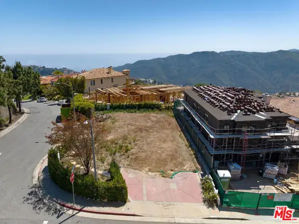 1588 Chastain, Pacific Palisades (los Angeles), CA 90272