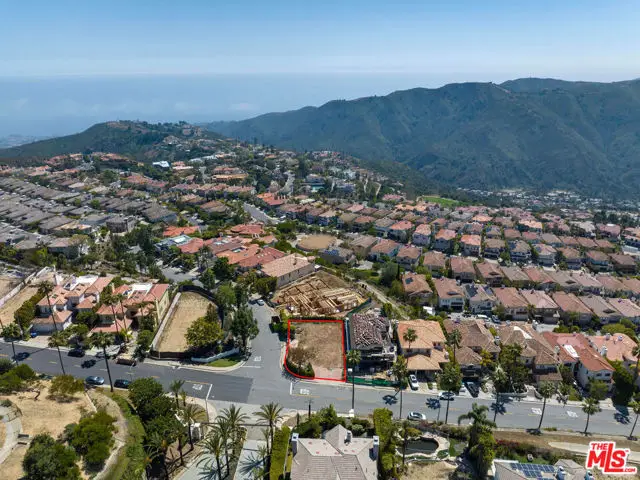 1588 Chastain, Pacific Palisades, CA 90272 - #3