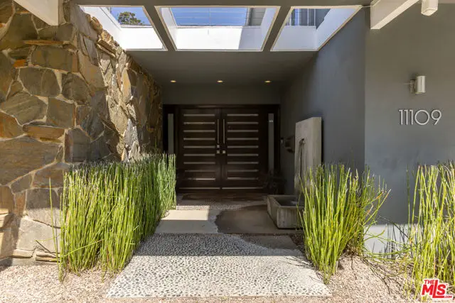 11109 Dona Pegita Drive, Studio City, CA 91604 - #2
