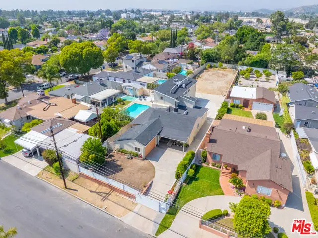 10741 Stagg Street, Sun Valley, CA 91352 - #1