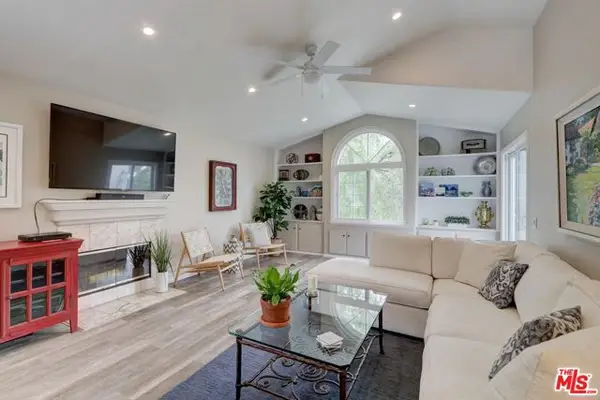 22348 Heritage Pass Place, Chatsworth (los Angeles), CA 91311