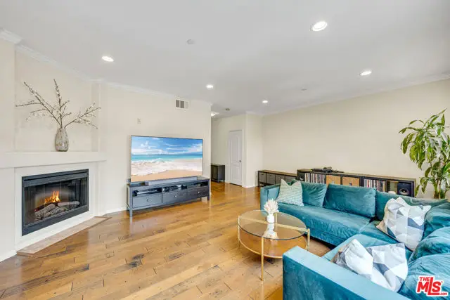 3401 S Bentley Avenue #301, Los Angeles, CA 90034 - #1