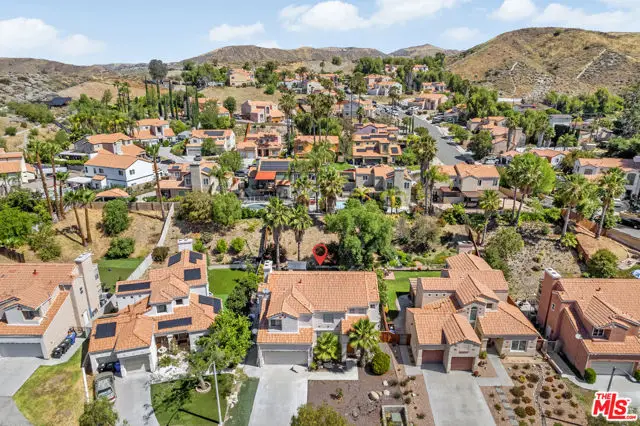 17929 Hatridge Lane, Santa Clarita, CA 91387 - #3