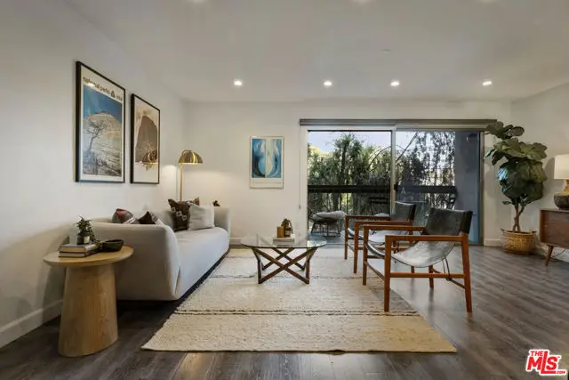 335 N Adams Street #222, Glendale, CA 91206 - #3