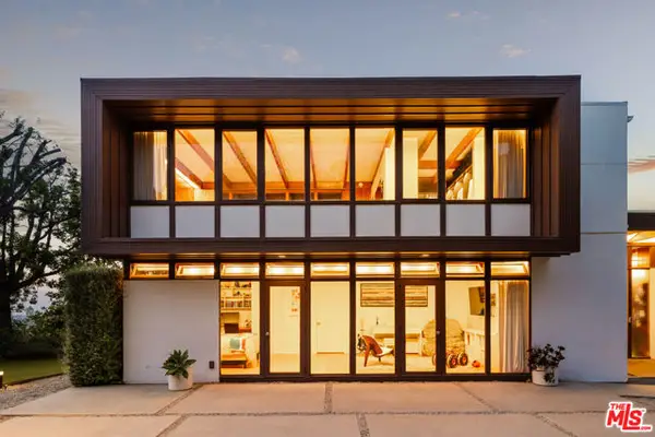 3499 Beverly Glen Boulevard, Sherman Oaks, CA 91423