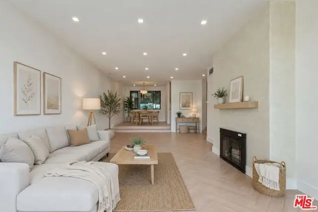 8455 Fountain Avenue #308, West Hollywood, CA 90069 - #2