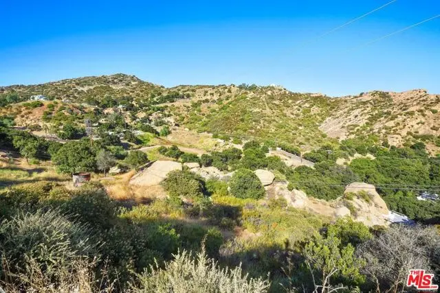 585 Box Canyon, Canoga Park, CA 91311 - #3