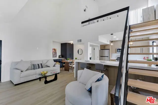 8221 Langdon Avenue #208, San Fernando Valley, CA 91406 - #3