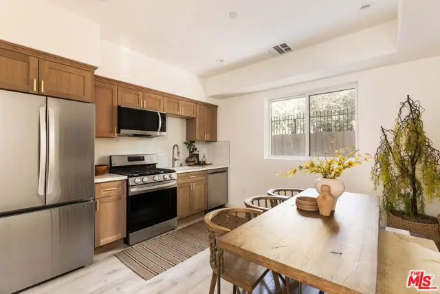 3417 Bellevue Avenue, Los Angeles, CA 90026 - #3