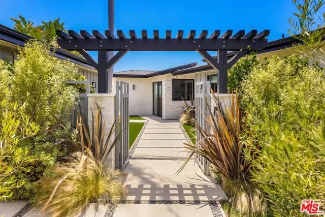 17810 Sabbiadoro Way, Pacific Palisades, CA 90272 - #2