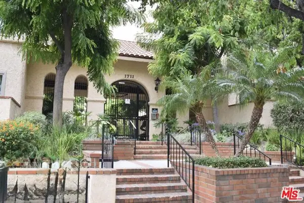 1711 Grismer Avenue #63, Burbank, CA 91504