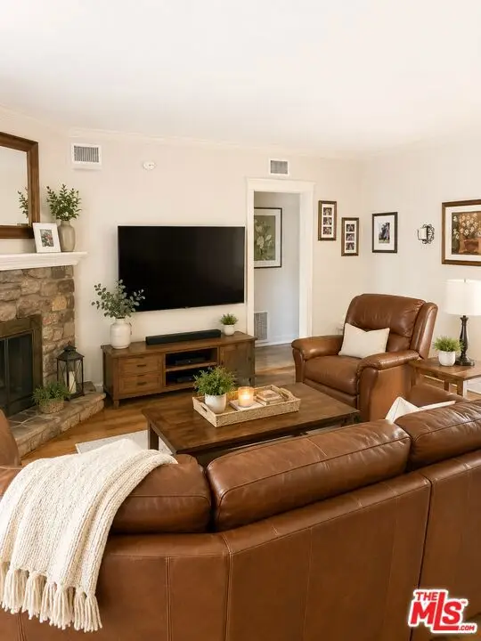 10841 Wescott Avenue, Sunland, CA 91040 - #2