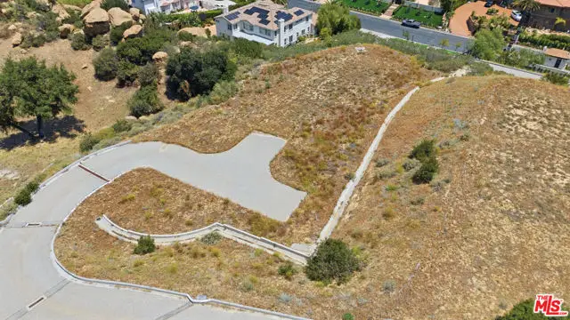 11629 Poema Pl., Chatsworth, CA 91311 - #2