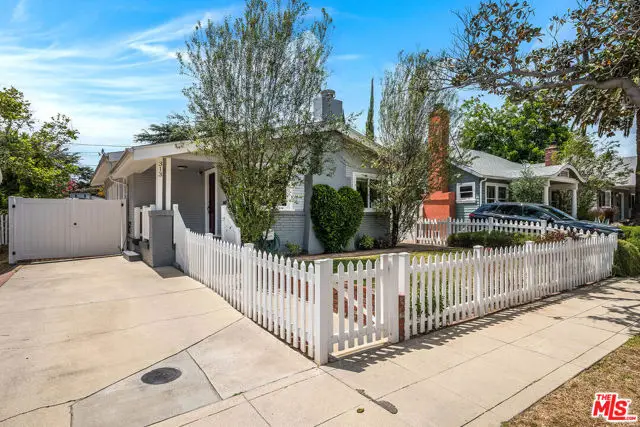 313 N Norton Avenue, Los Angeles, CA 90004 - #2
