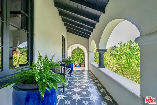 5015 W 20th Street, Los Angeles, CA 90016 - #2