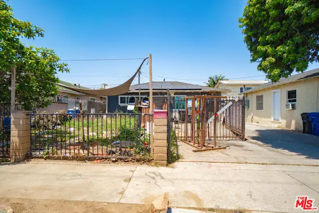 1319 E Colon Street, Wilmington, CA 90744 - #3