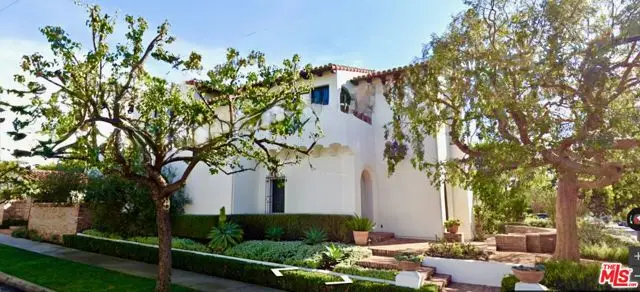 878 Hartzell Street, Pacific Palisades, CA 90272 - #2