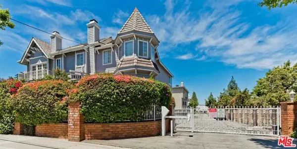 18135 Burbank #11, Tarzana (los Angeles), CA 91356