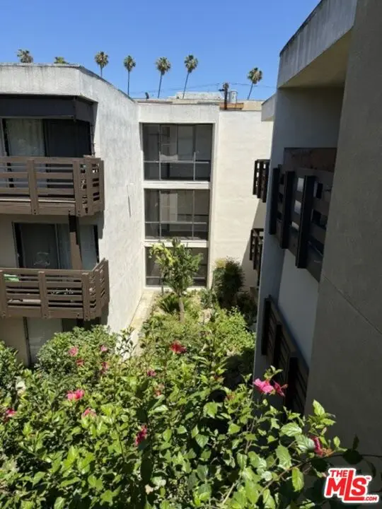 320 S Ardmore Avenue #314, Los Angeles, CA 90020