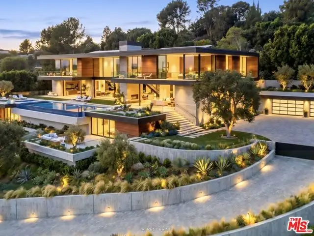 13511 Mulholland Drive, San Fernando Valley, CA 90210 - #3