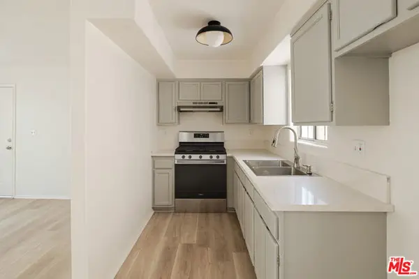 8624 S Main Street, Los Angeles, CA 90003