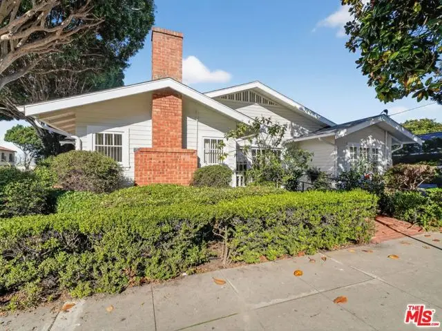 102 N Milpas Street, Santa Barbara, CA 93103 - #2