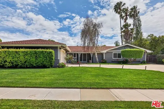 212 E Avenida De Los Arboles, Thousand Oaks, CA 91360 - #2