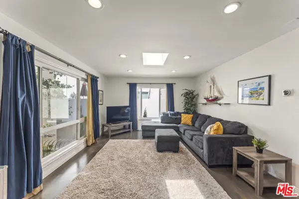 970 Palm Avenue #209, West Hollywood, CA 90069